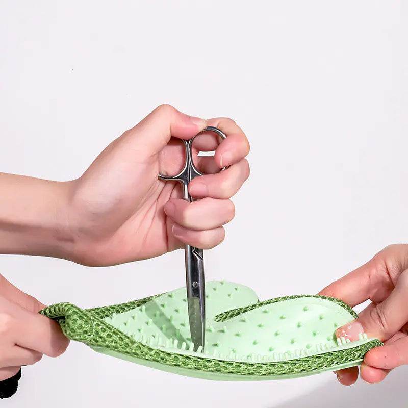 Silicone Massage Gloves and Pet Hair Removal Brushes - Nai Pet Store