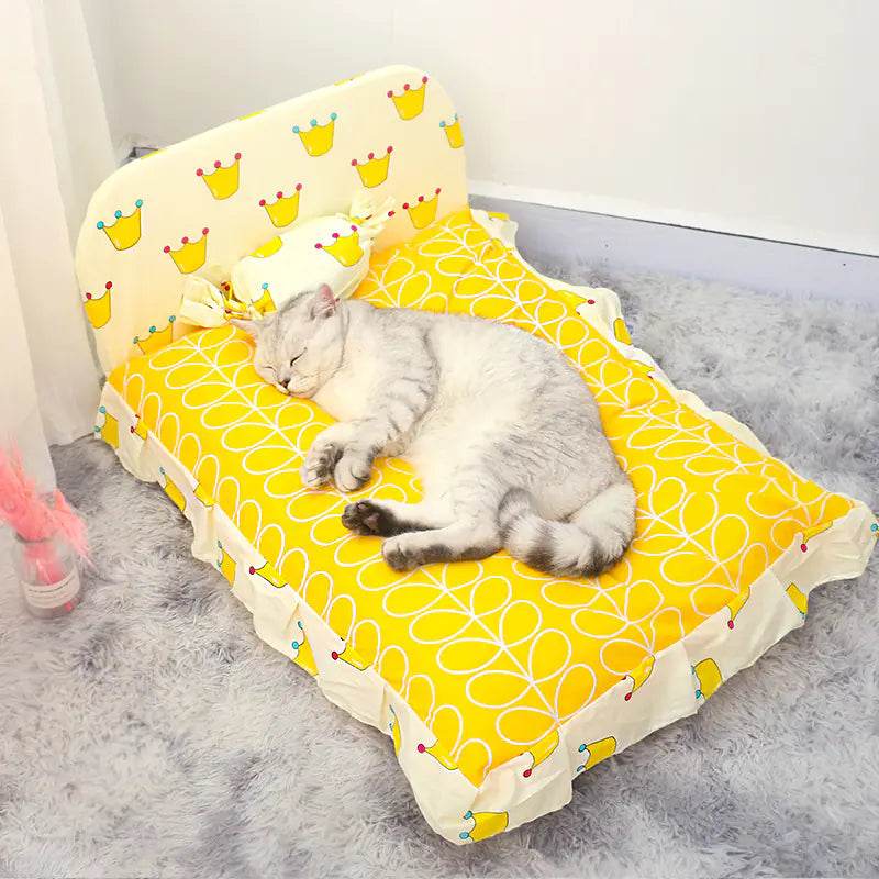 Pet Bed for Small Dogs and Cats, Washable Design - Nai Pet Store